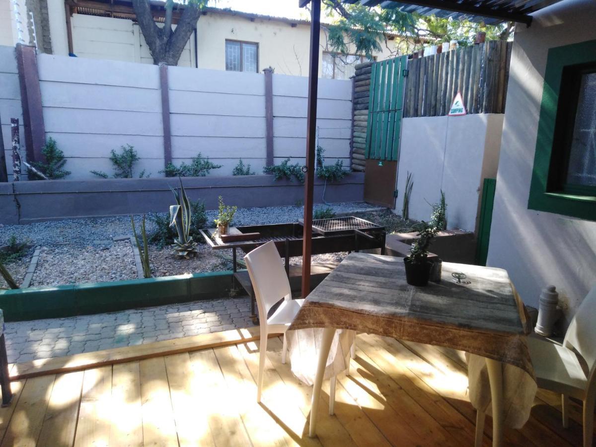 Xenia Bed & Breakfast Windhoek Eksteriør bilde
