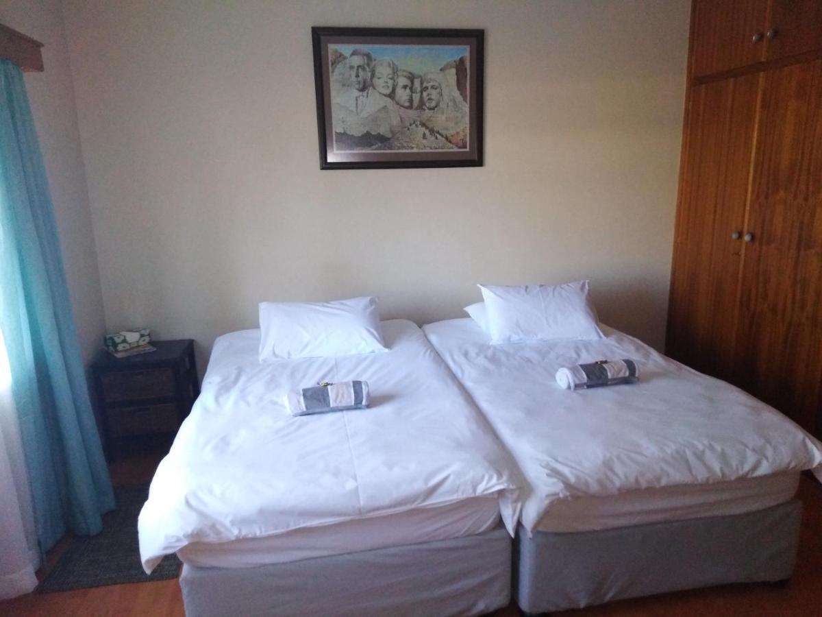 Xenia Bed & Breakfast Windhoek Eksteriør bilde