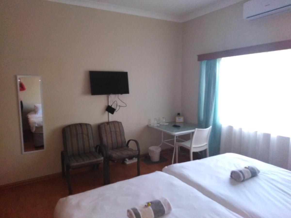 Xenia Bed & Breakfast Windhoek Eksteriør bilde